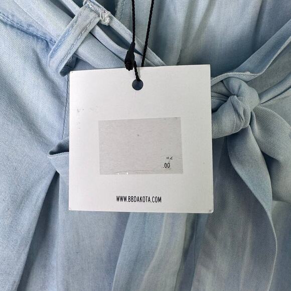 Jack by BB Dakota Tie Front Elastic Waist Pleated Chambray Pull On Shorts Size S - Picture 9 of 12